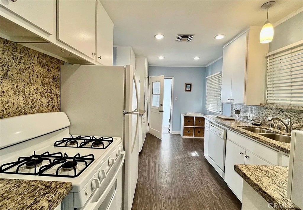 12454 Kling Property Photo 4