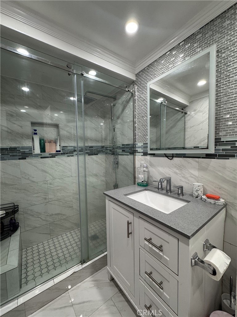 14921 Titus Property Photo 3