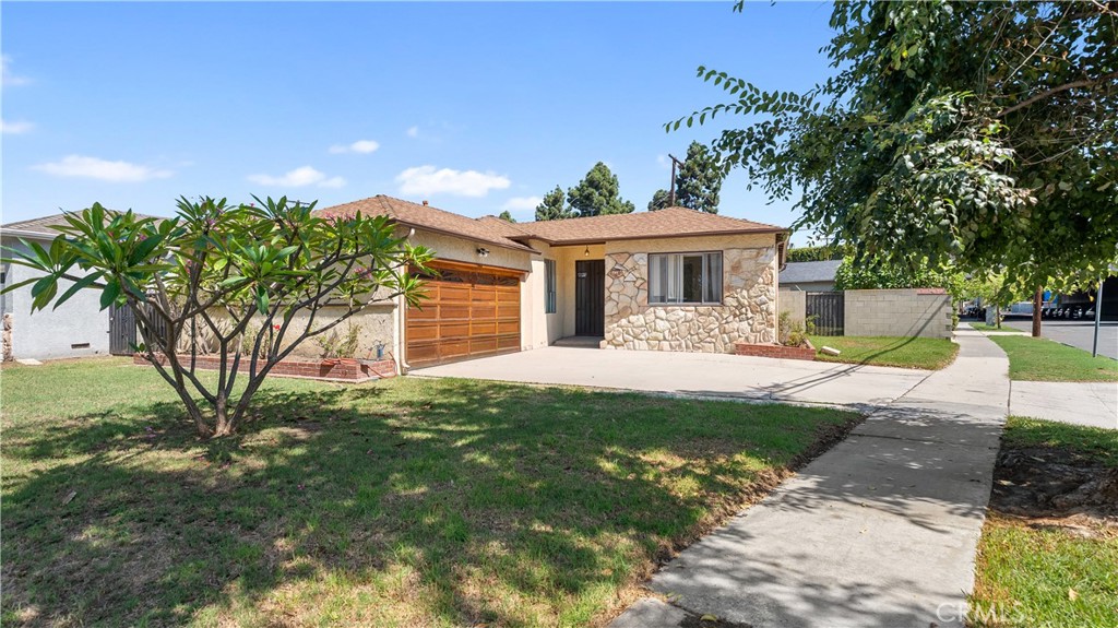 5274 S Slauson Property Photo