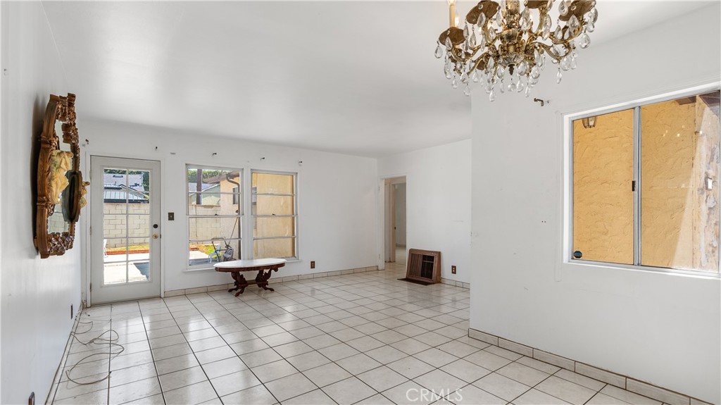 5274 S Slauson Property Photo 7