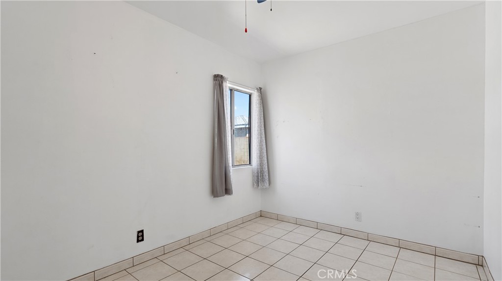 5274 S Slauson Property Photo 15