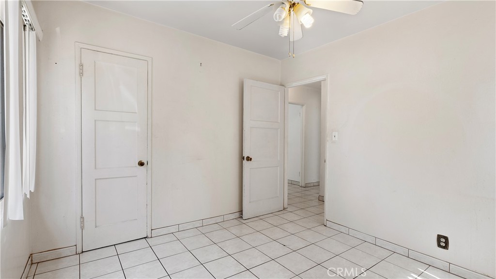 5274 S Slauson Property Photo 16