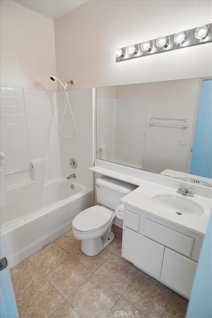 20223 Gratland Property Photo 11