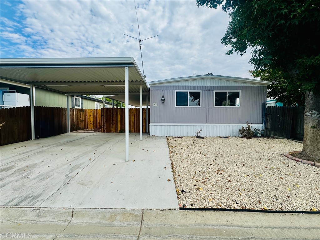 14035 Rosedale Highway Property Photo 3