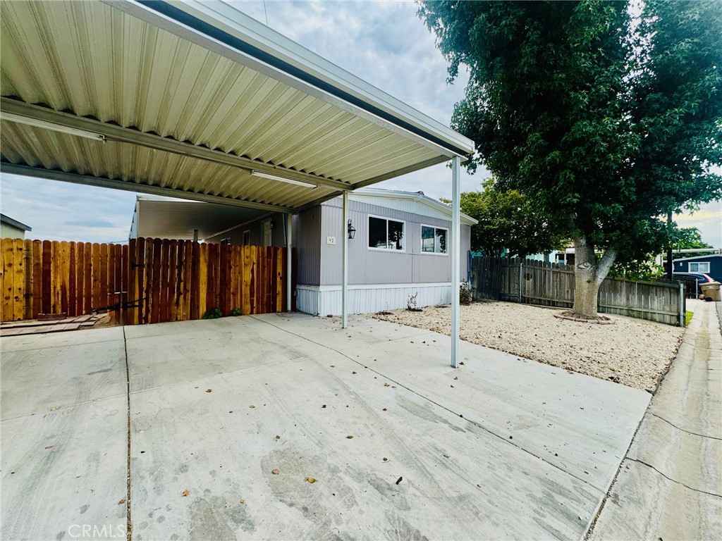 14035 Rosedale Highway Property Photo 4