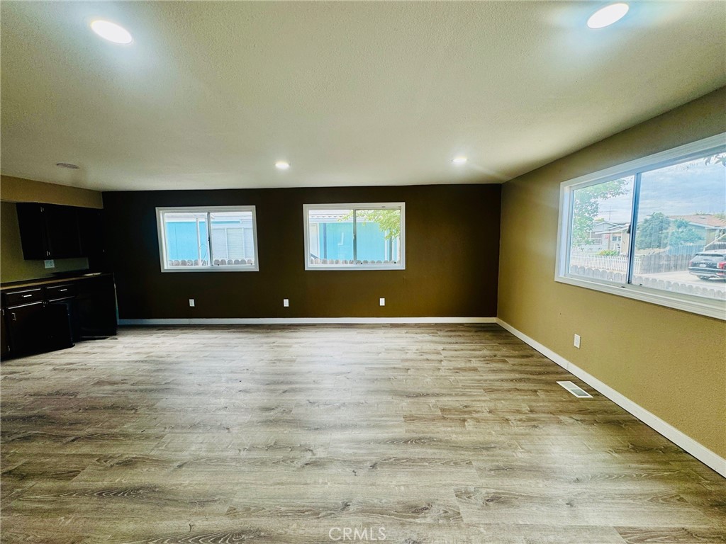 14035 Rosedale Highway Property Photo 7