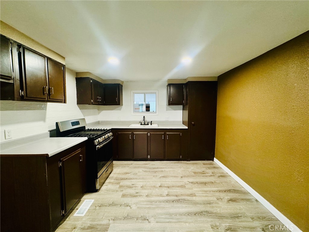 14035 Rosedale Highway Property Photo 10