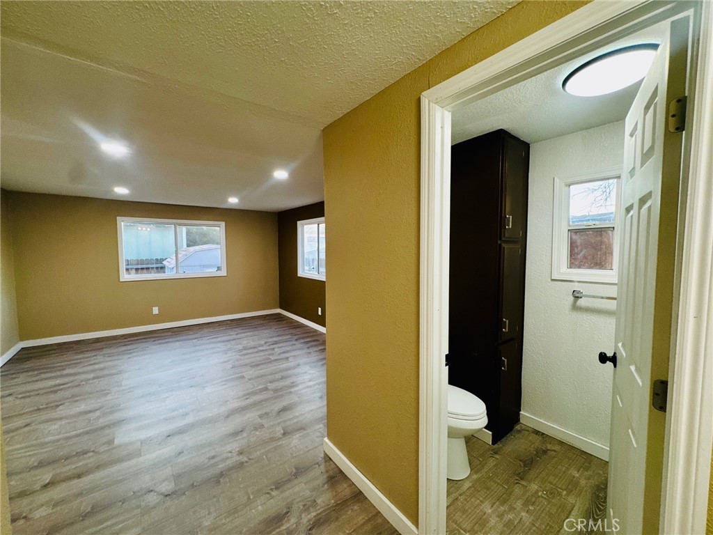 14035 Rosedale Highway Property Photo 13