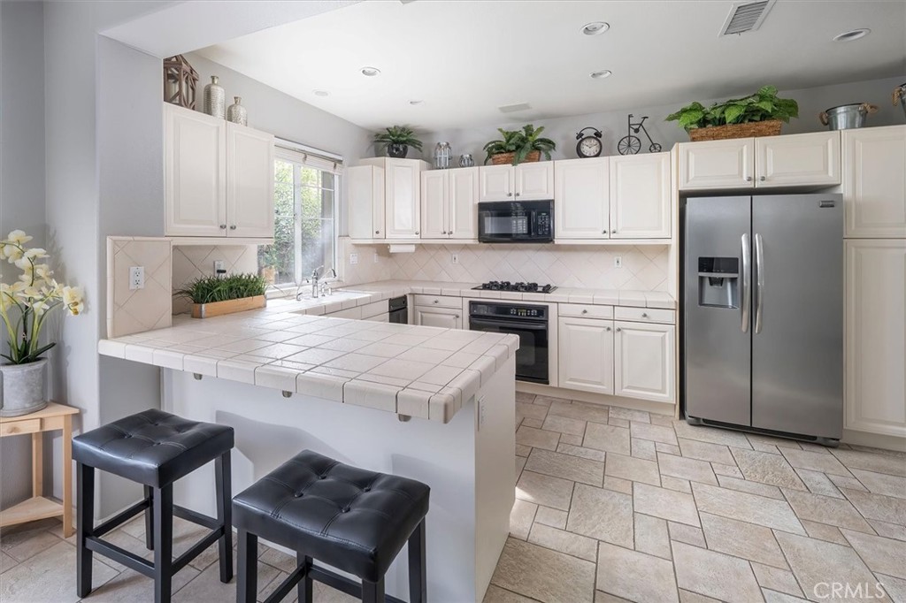 26910 Monterey Property Photo 7