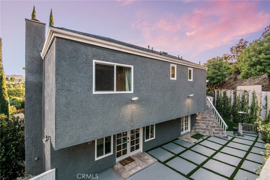 23200 Cass Avenue Property Photo 5