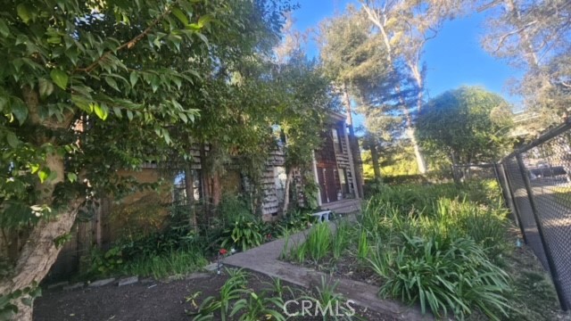 2495 S Barrington Property Photo 2
