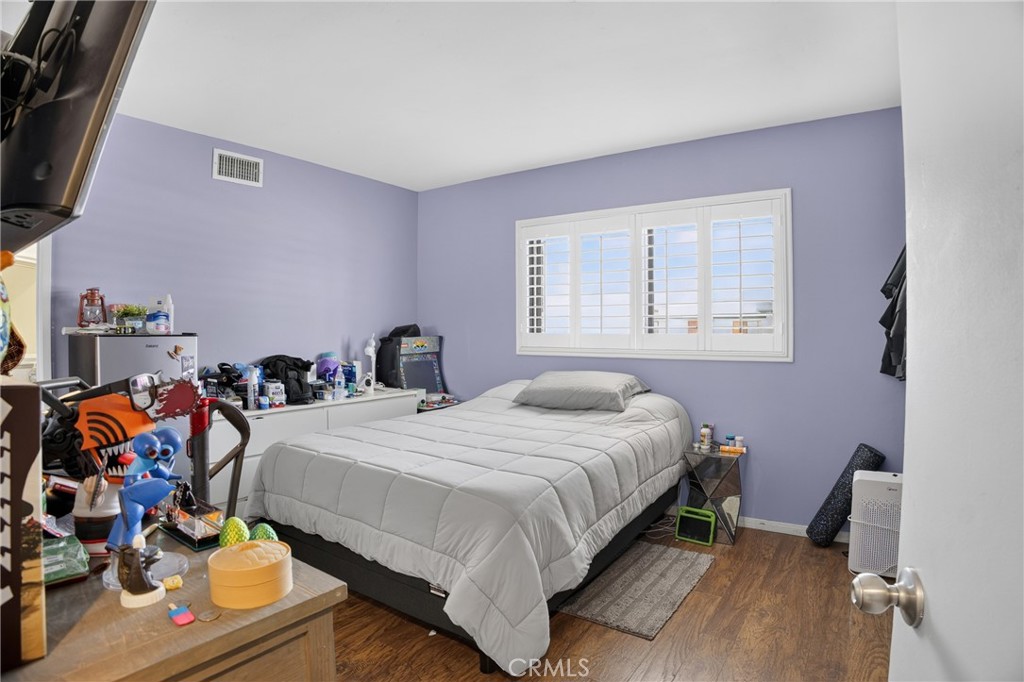 15230 Roxford St 62 Property Photo 17