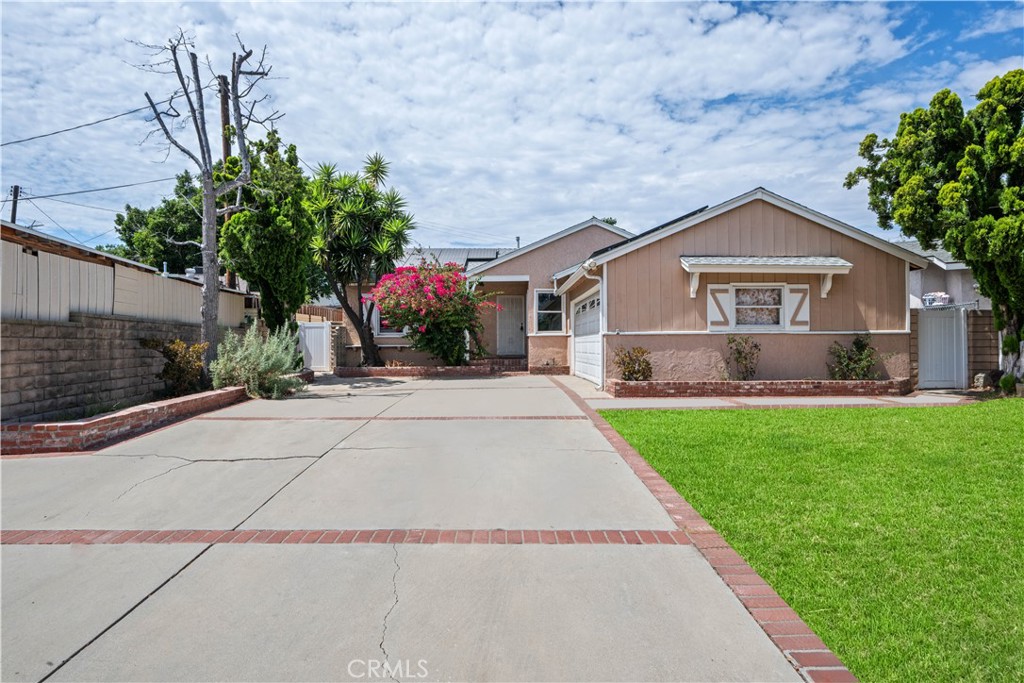 14515 Daubert Property Photo 1