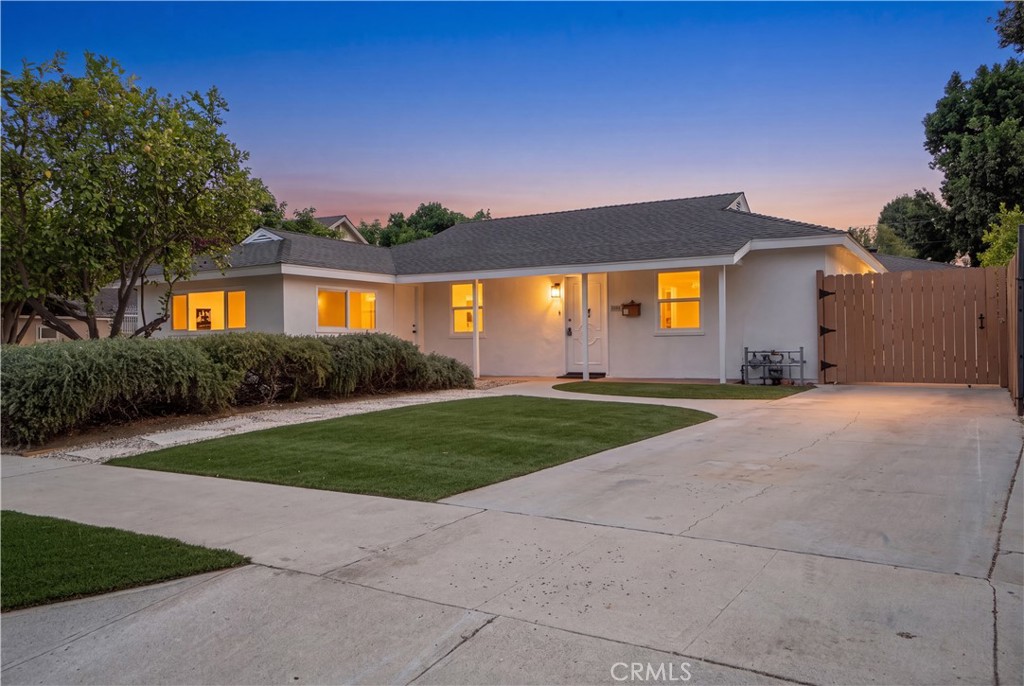 7337 Caldus Avenue Property Photo 1