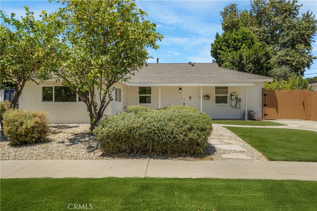 7337 Caldus Avenue Property Photo 3