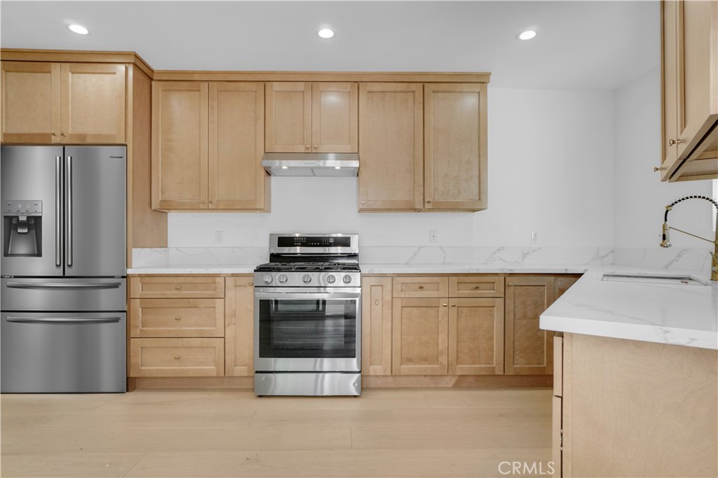7337 Caldus Avenue Property Photo 9