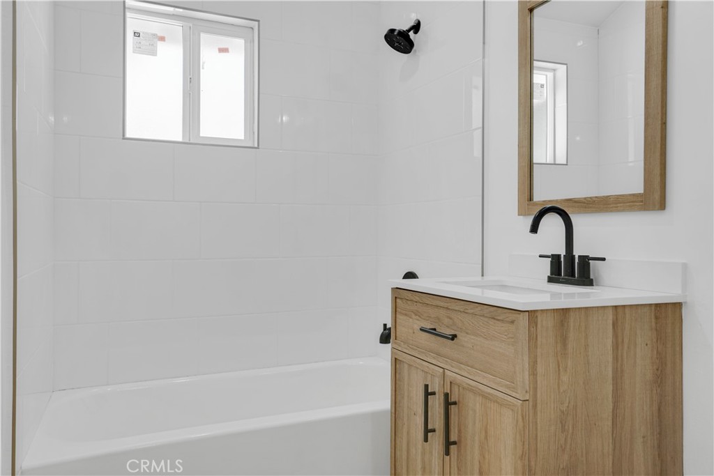 7337 Caldus Avenue Property Photo 14