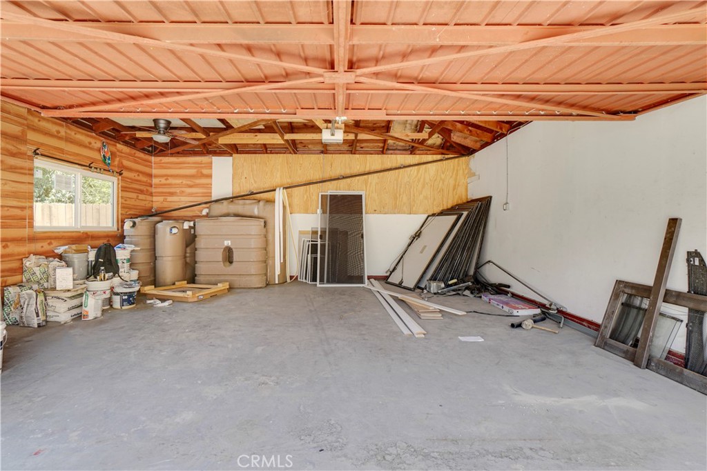 7337 Caldus Avenue Property Photo 28
