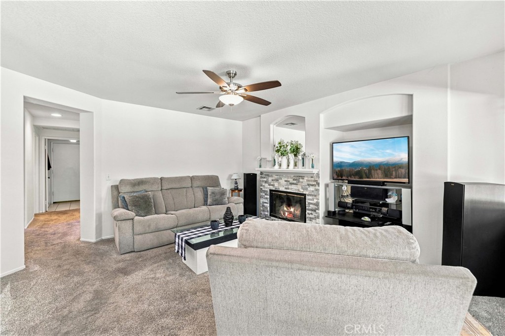40060 Castana Property Photo 17