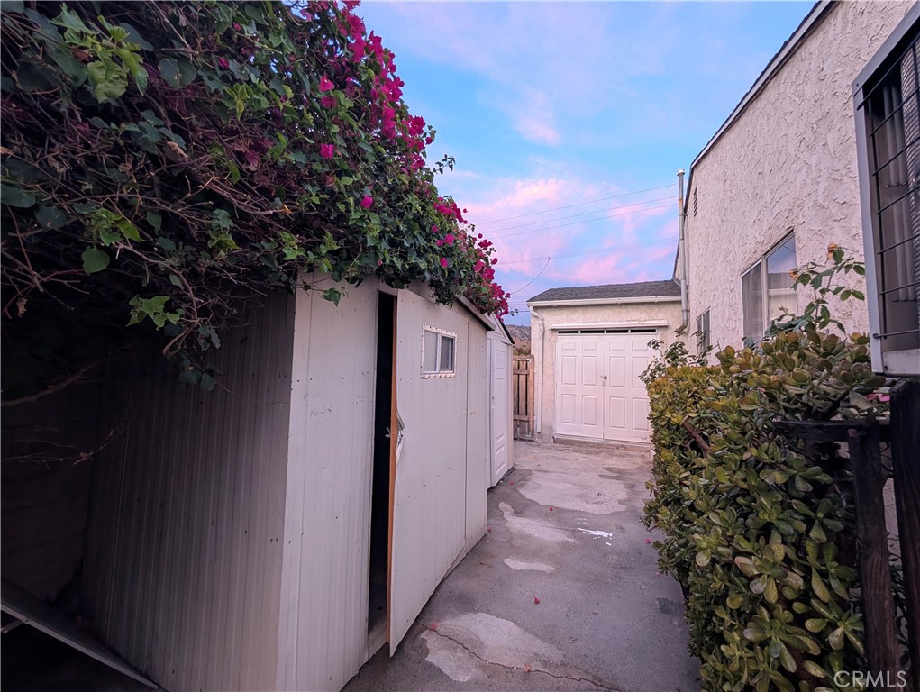7805 Arcola Property Photo 6