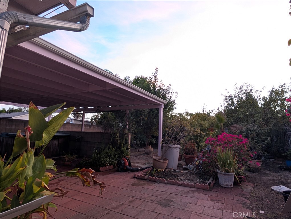 7805 Arcola Property Photo 8