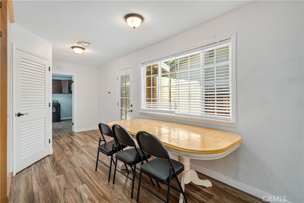 42515 52nd W Property Photo 14