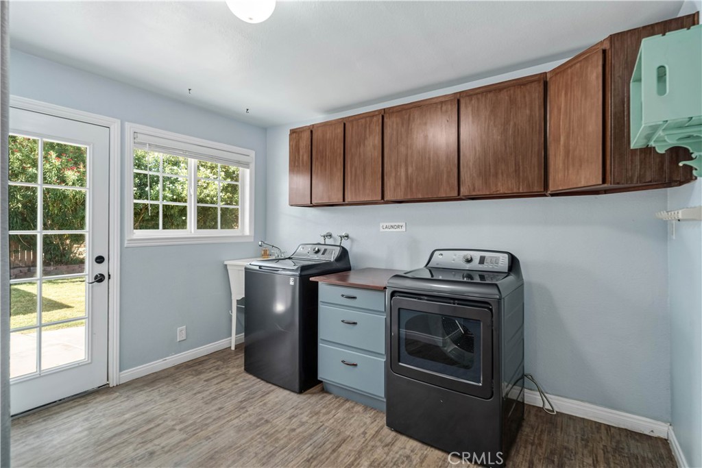 42515 52nd W Property Photo 23