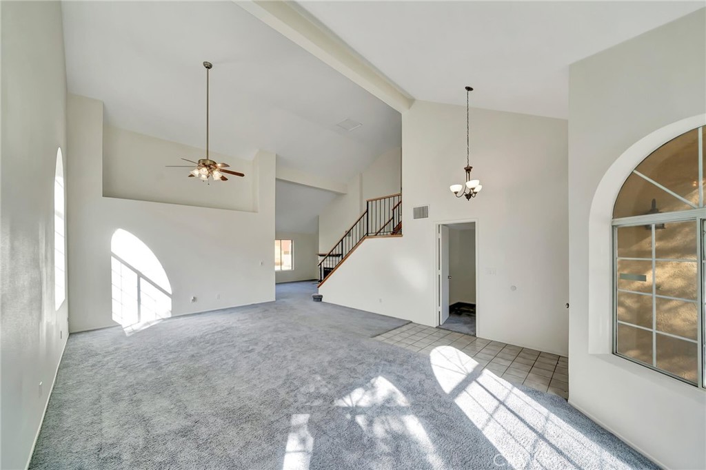 1009 Heatherfield Property Photo 6