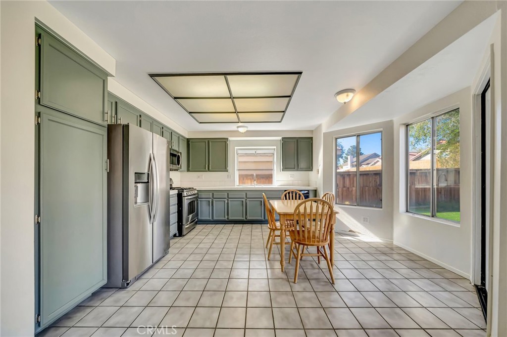 1009 Heatherfield Property Photo 14