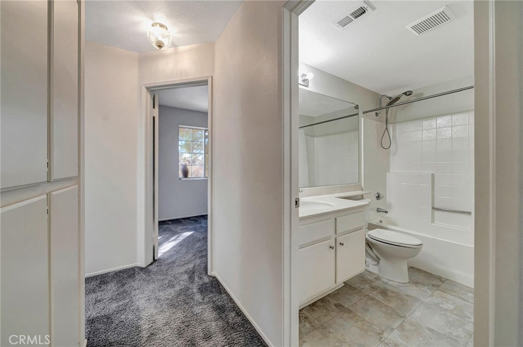 1009 Heatherfield Property Photo 35