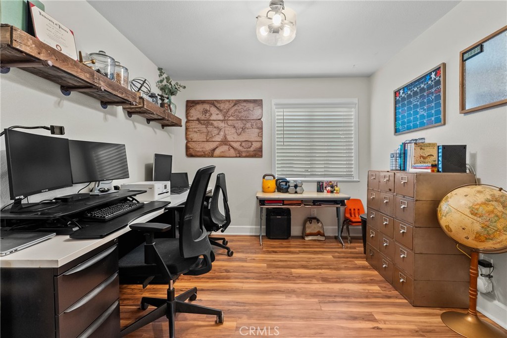 24510 Apple St. Property Photo 22