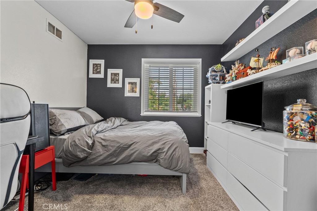 24510 Apple St. Property Photo 28