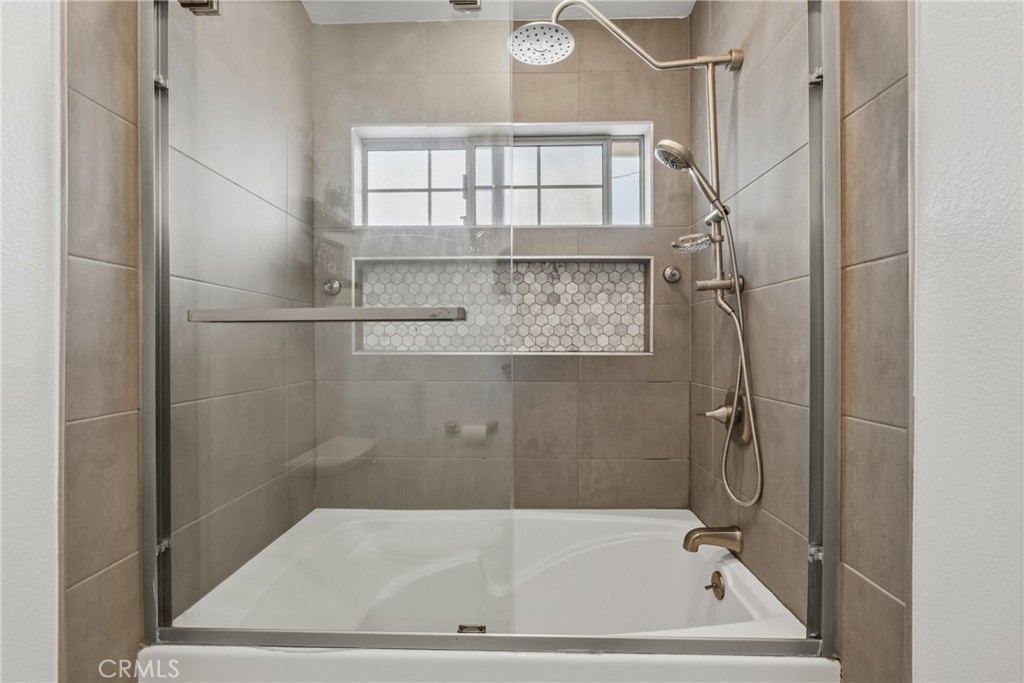 24510 Apple St. Property Photo 37