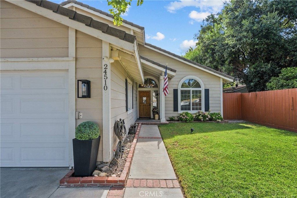 24510 Apple St. Property Photo 45