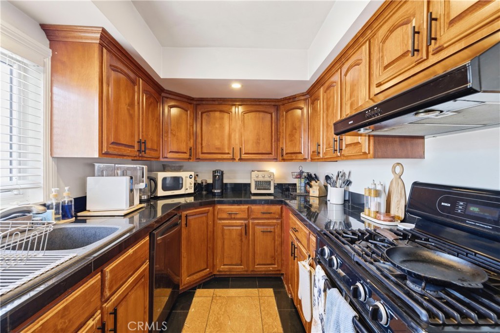 3906 Pacific Avenue Property Photo 51
