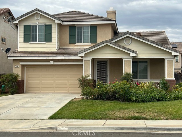 33 Nutwood Avenue Property Photo 1