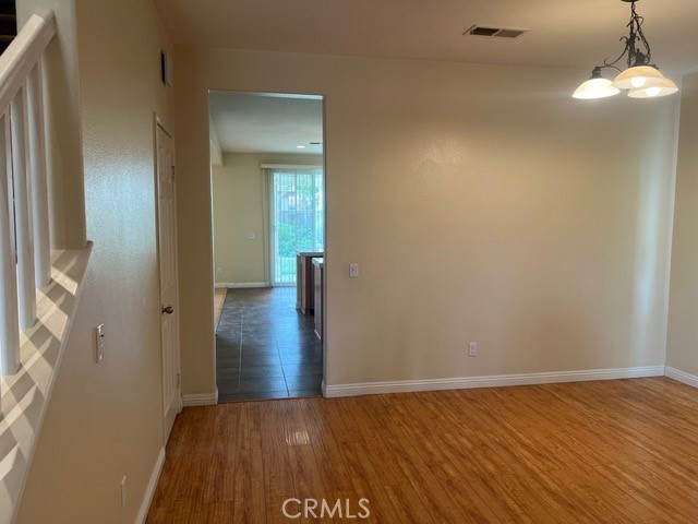 33 Nutwood Avenue Property Photo 9