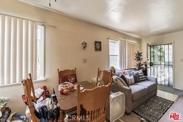 241 E Washington 2 Property Photo 6