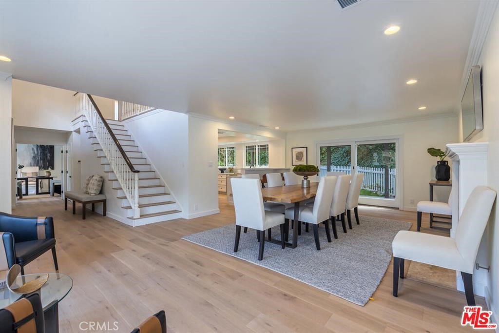 3217 Longridge Property Photo 6