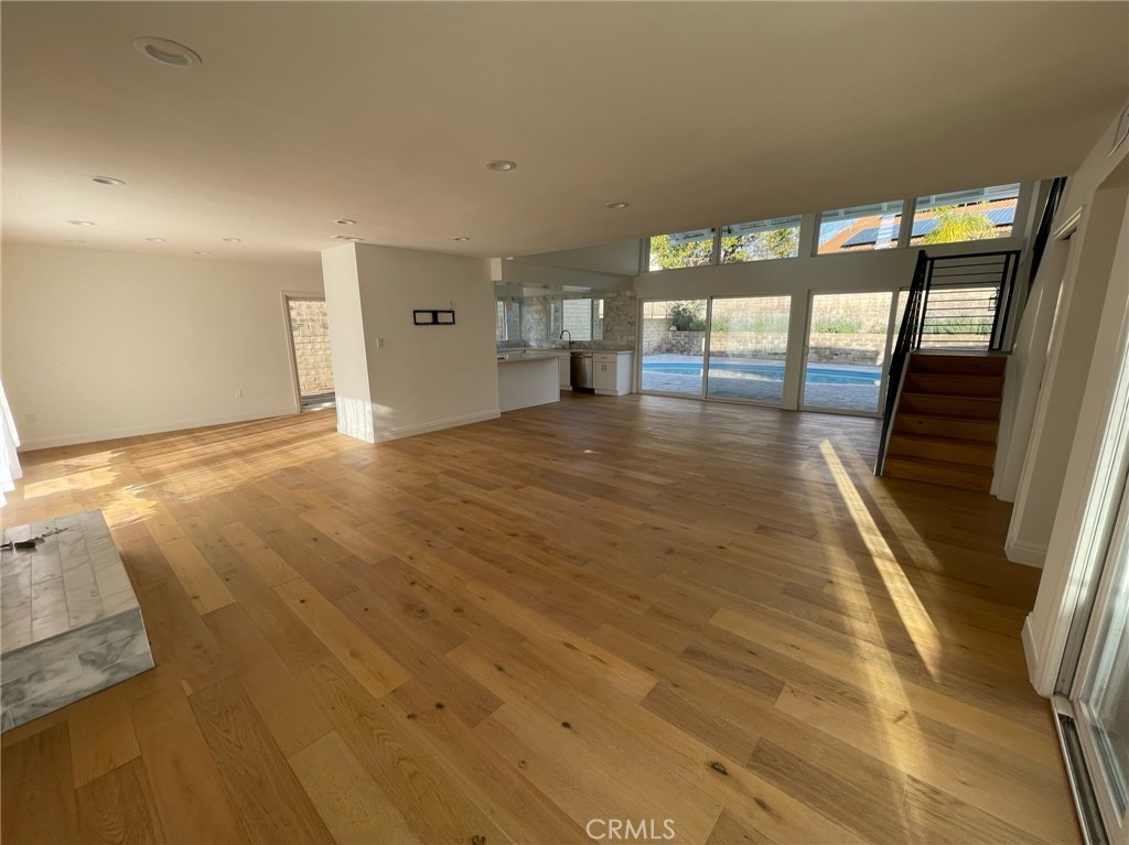 4510 Henley Court Property Photo 5