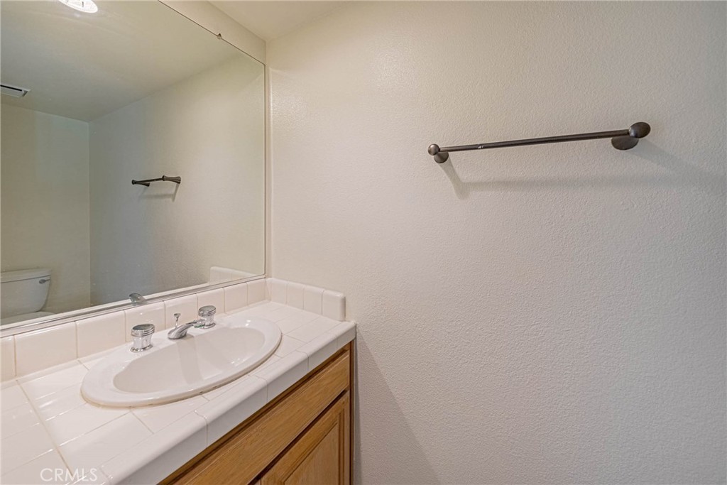 25703 Holiday Circle A Property Photo 20