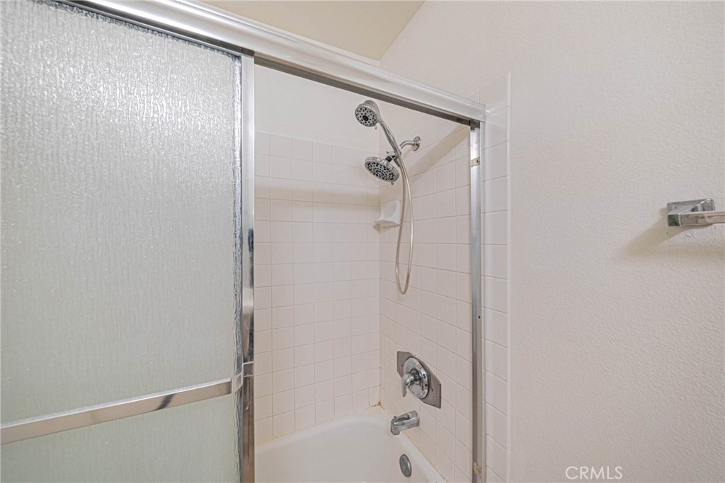 25703 Holiday Circle A Property Photo 26