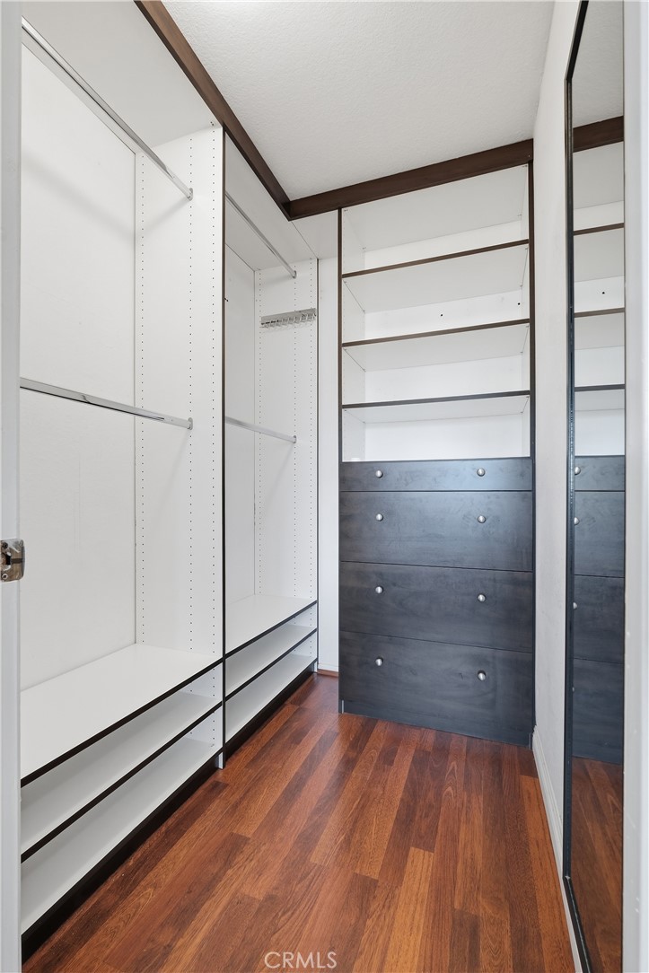 54 Oval Road Property Photo 19