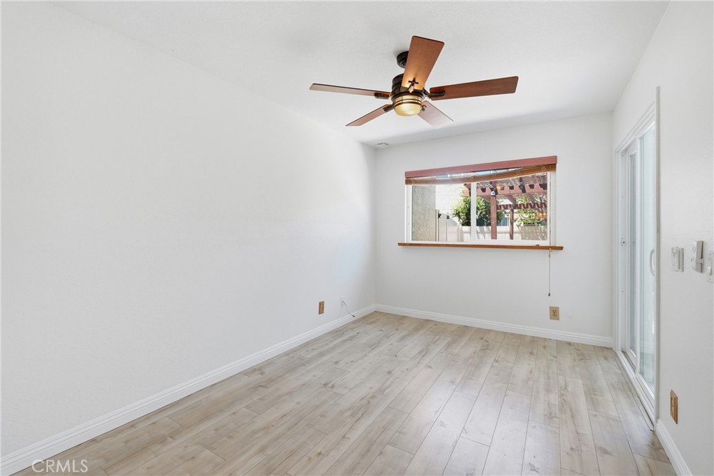54 Oval Road Property Photo 22