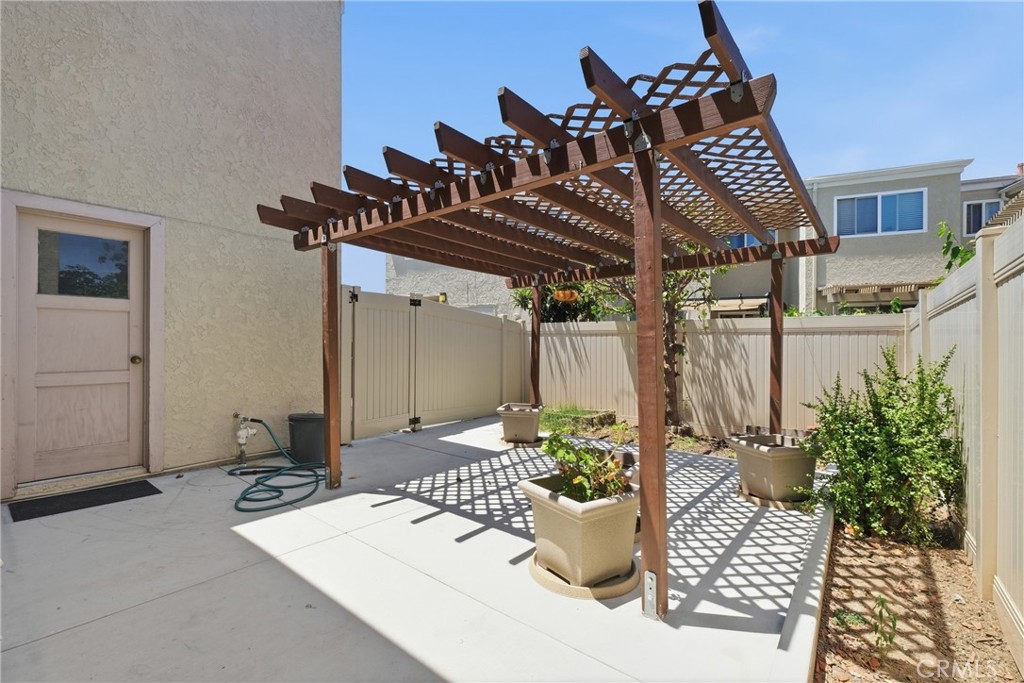 54 Oval Road Property Photo 26