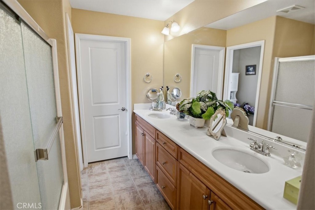 28403 Casselman Property Photo 11