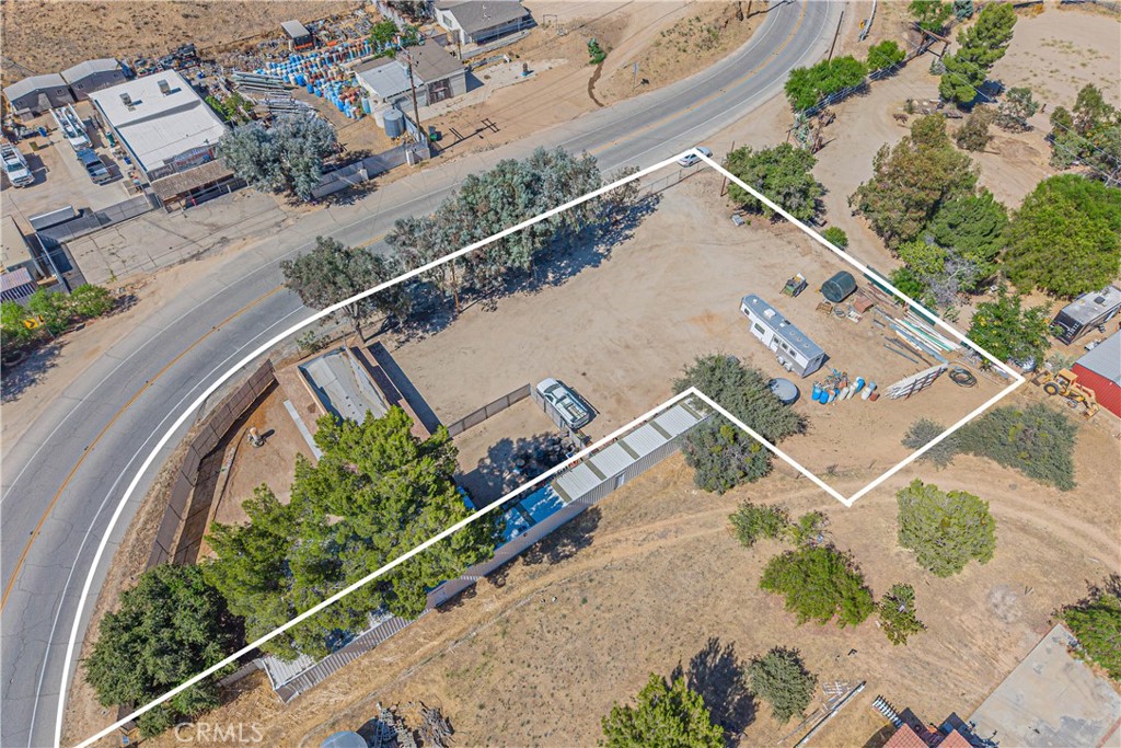 33604 Agua Dulce Canyon Property Photo 4