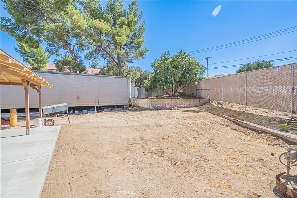 33604 Agua Dulce Canyon Property Photo 16