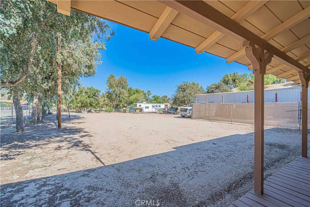 33604 Agua Dulce Canyon Property Photo 17