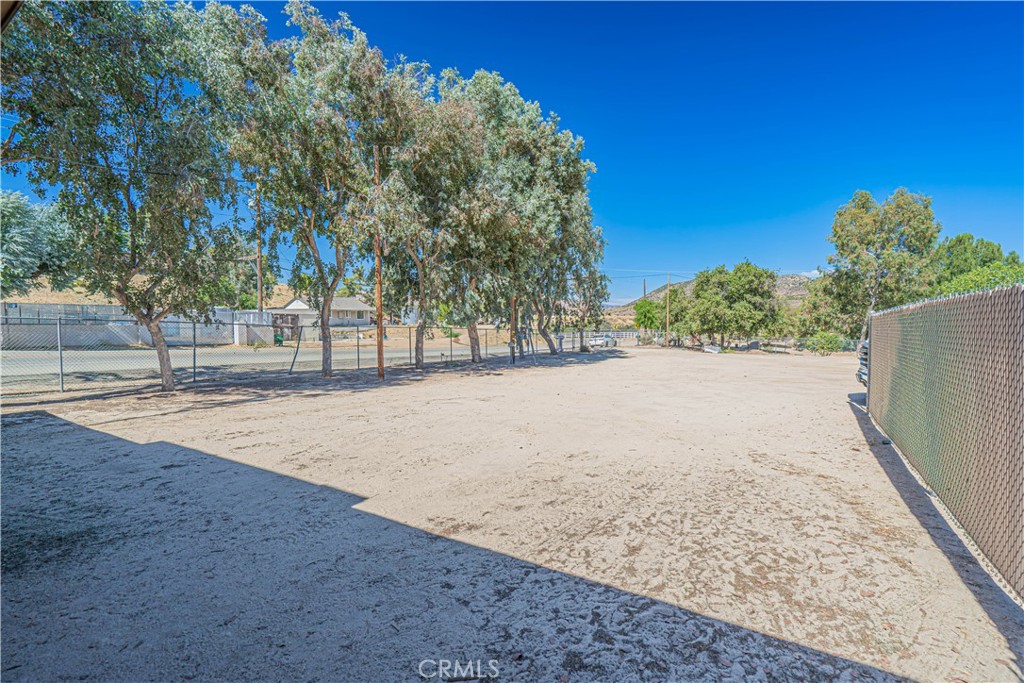 33604 Agua Dulce Canyon Property Photo 18